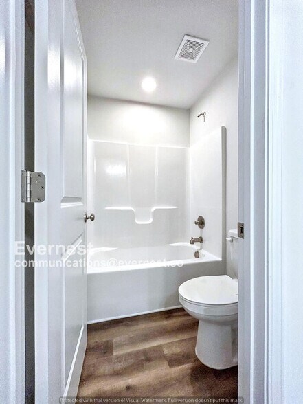 Building Photo - 1221 Marble St