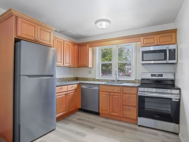 Building Photo - 85 Abner Ct