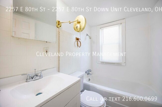 Building Photo - 2257 E 80th St