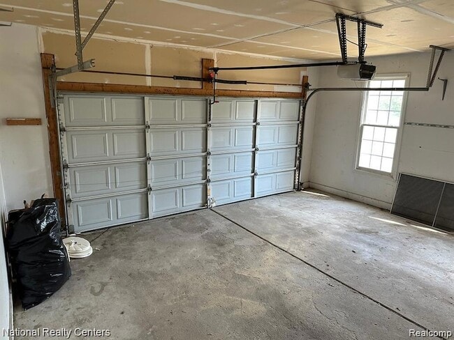 Building Photo - 1792 Bentley Ct