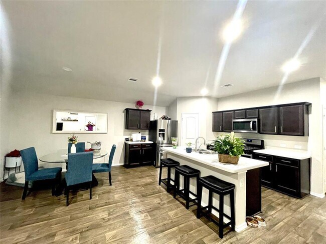 Building Photo - 5602 Havenwood Creek Ct