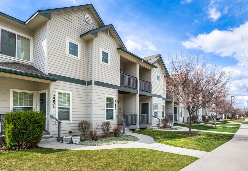 Interior Photo - The Fallingbrook Townhomes