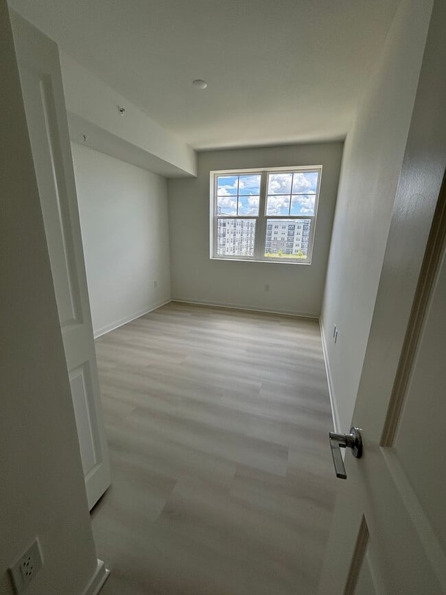 Building Photo - 5579 Millenia Park Blvd