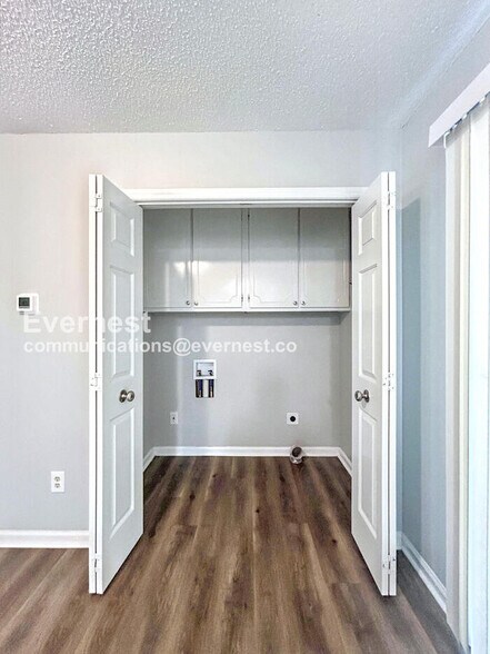 Building Photo - 6441 Osprey Trail