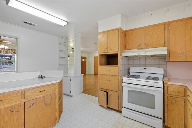 Building Photo - 508 Morris Dr
