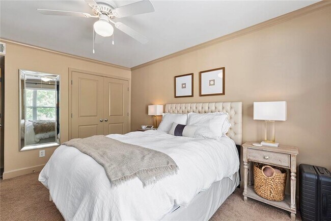 Building Photo - 48 Peachtree Ave NE