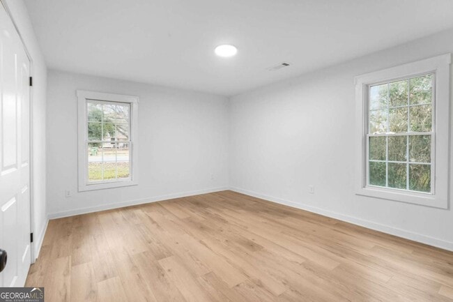 Building Photo - 408 E Marable St