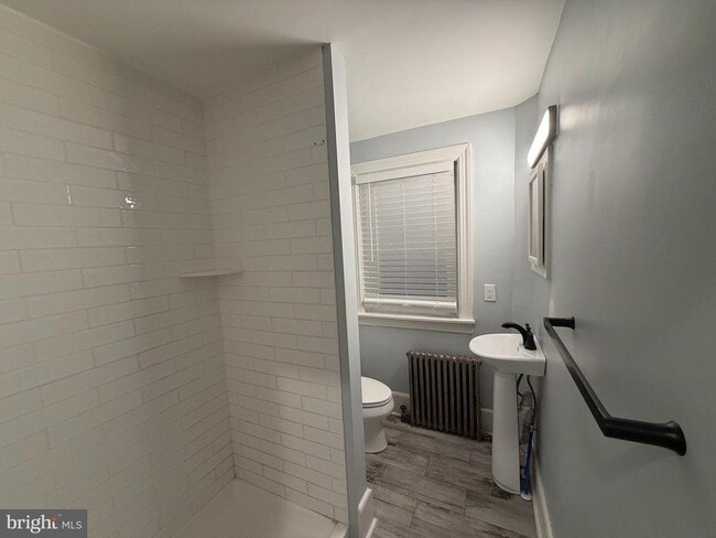 Building Photo - 1429 N Clayton St