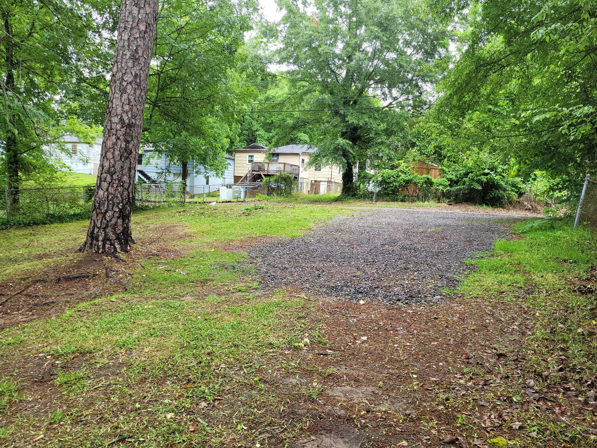 Building Photo - 7409 Sparta Ave