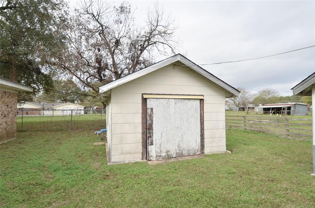 Building Photo - 9010 Elsie Ln