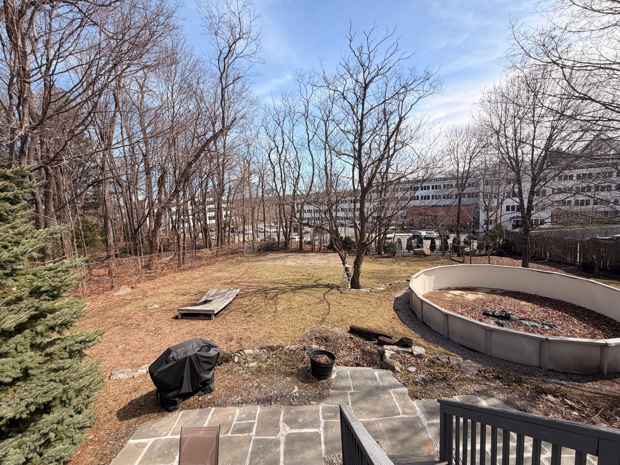 Building Photo - 532 East St