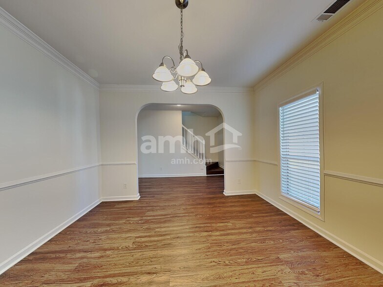 Building Photo - 4504 Insdale Ct NW