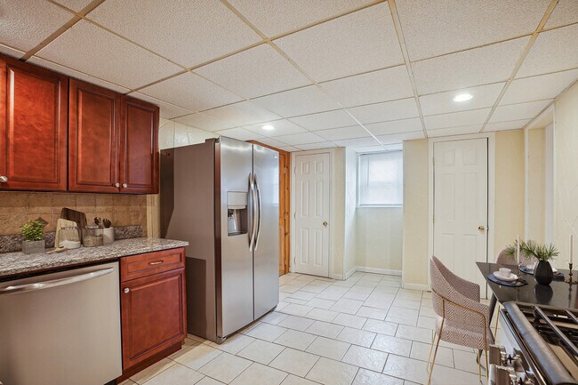 Building Photo - 197 Boston Ave