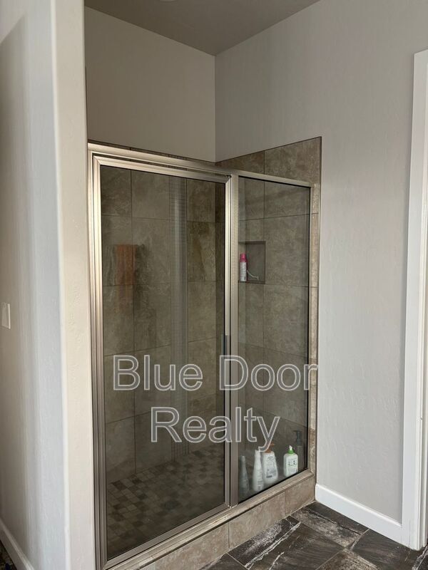 Building Photo - 7312 Valle Cantero Ln NW