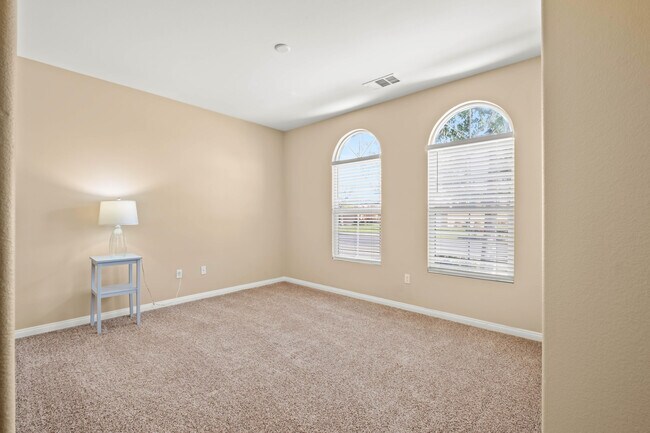 Building Photo - 82013 Cochran Dr