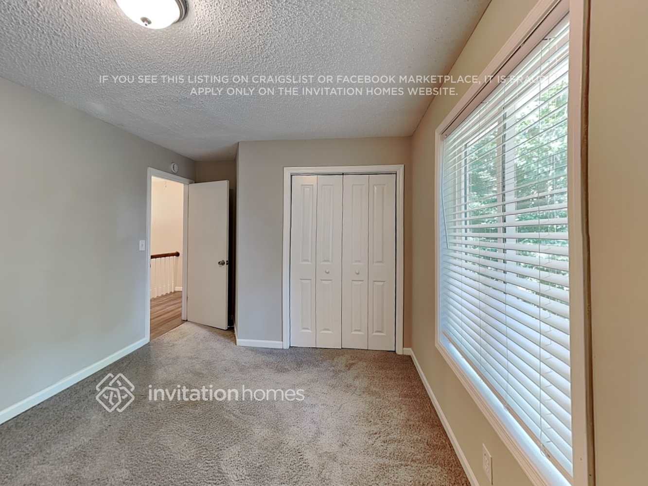 Building Photo - 5789 Chisholm Trail SW