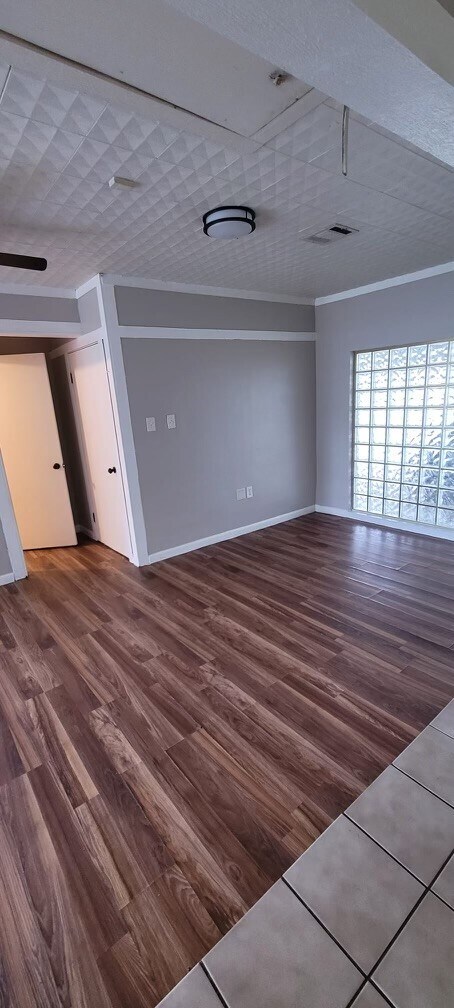 Building Photo - 6331 Lautrec Dr