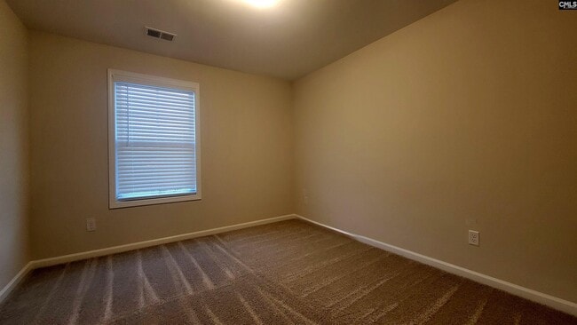 Building Photo - 735 Bustling Br Ln