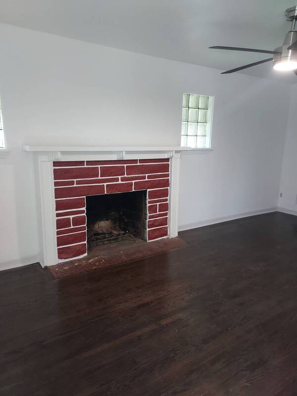 Building Photo - 714 W 49th Ave