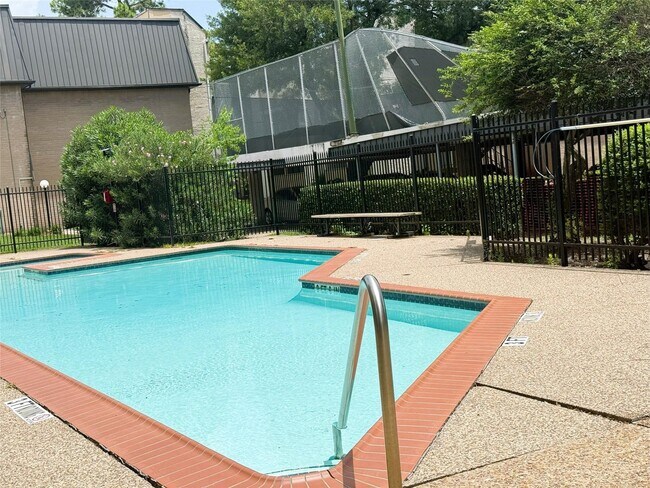 Building Photo - 8415 Hearth Dr