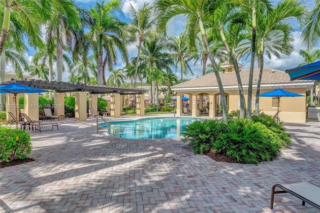 Building Photo - 345 Chambord Terrace