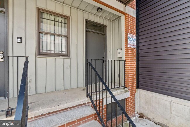 Building Photo - 1805 N 18th St