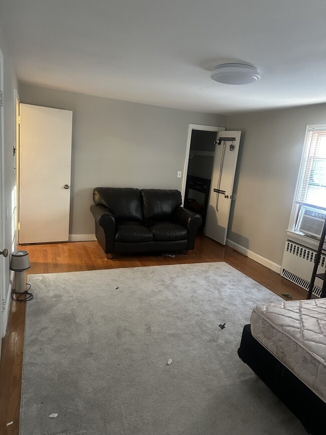 Building Photo - 125 Stimson Rd