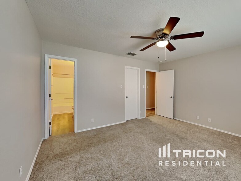 Building Photo - 9603 Kennebec Way