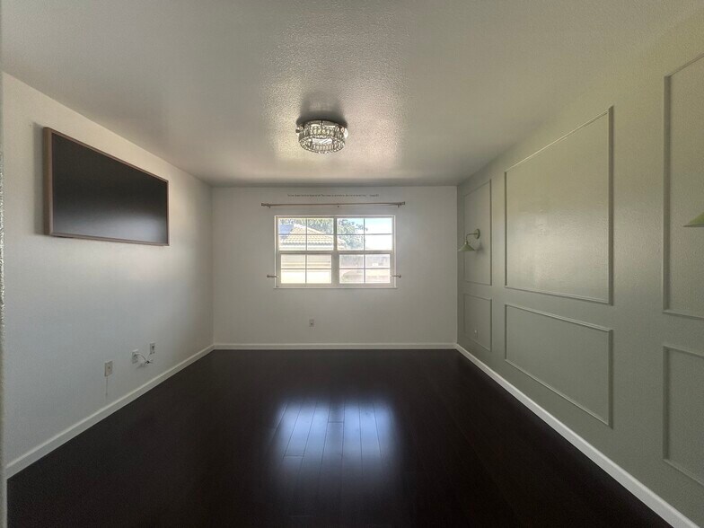 Building Photo - 91-1043-1043 Mamaka St