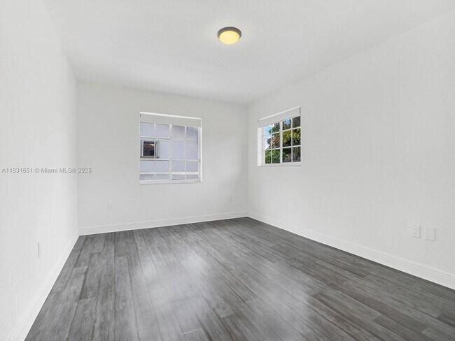 Building Photo - 16224 NW 82nd Pl