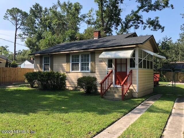 Building Photo - 1310 Menna St