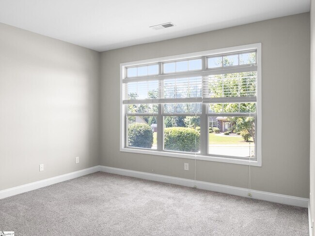 Building Photo - 108 Ariel Way