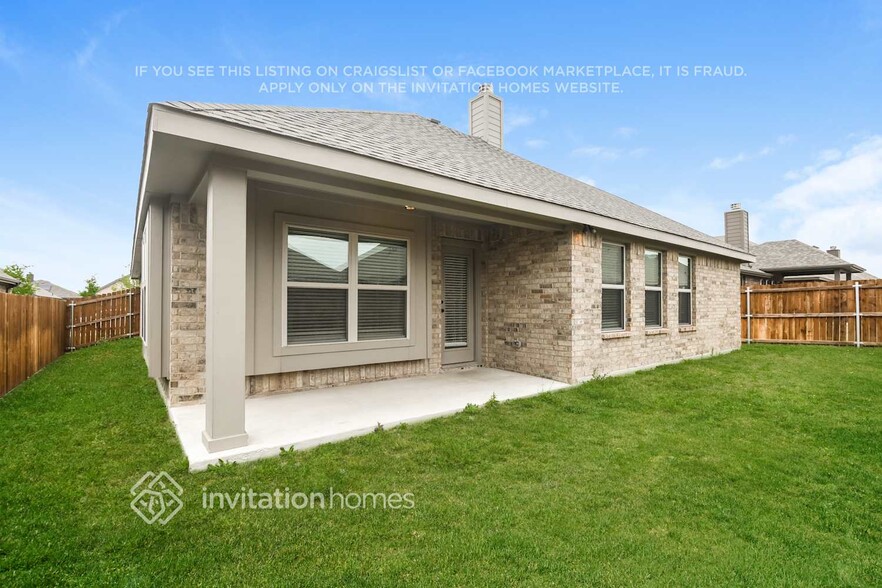 Building Photo - 111 Old Spanish Trail