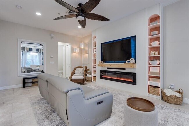 Building Photo - 12467 NW 17th Ct