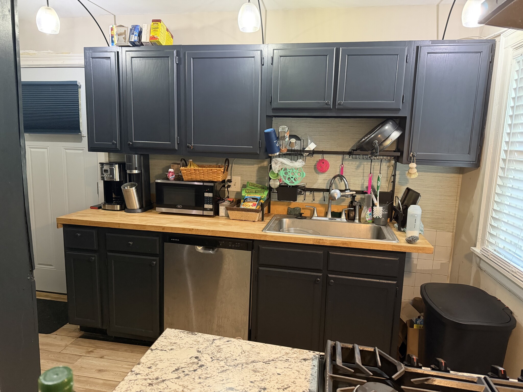 Kitchen - 997 Neil Ave