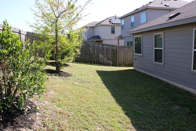 Building Photo - 10801 Dimitrios Dr