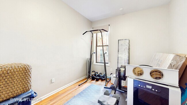Building Photo - 5110 S Woodlawn Ave