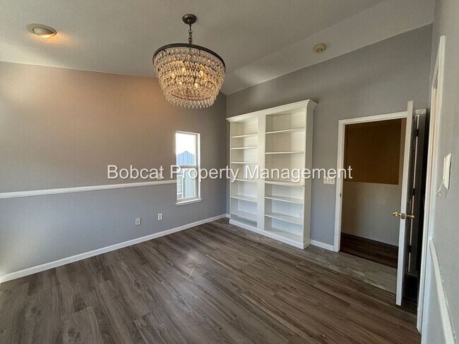 Building Photo - 3062 Doubletree Ln