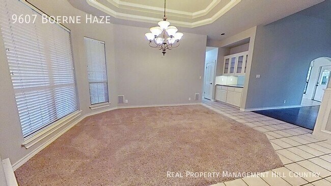 Building Photo - 9607 Boerne Haze