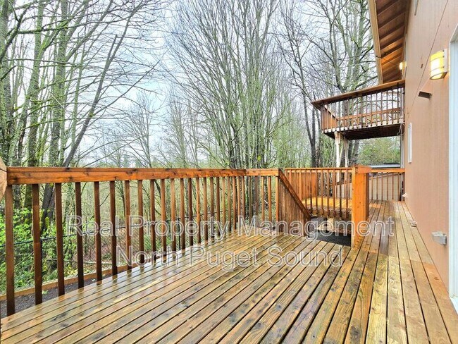 Building Photo - 8311 15th Pl NE