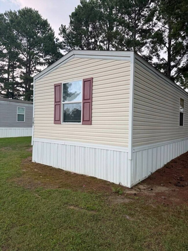 Building Photo - 1101 Teneile St