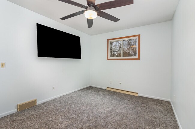 Building Photo - 307 Norfolk St