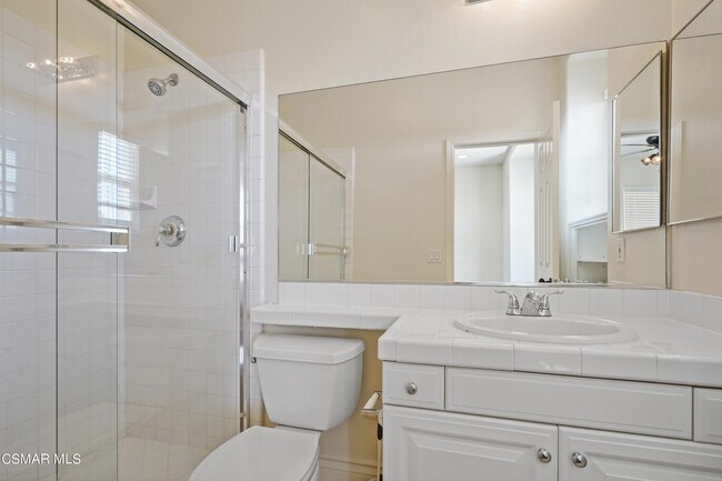 Building Photo - 6077 Mandeville Pl