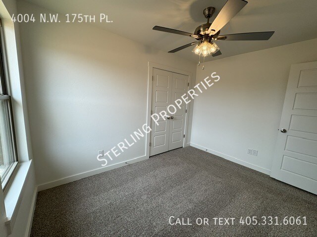 Building Photo - 4004 NW 175th Pl