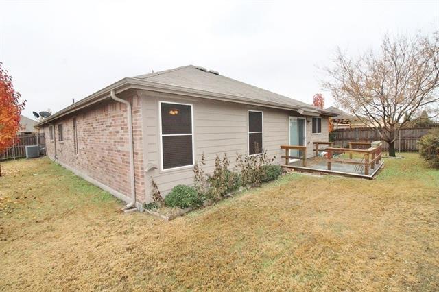 Building Photo - 217 Silver Spur Dr