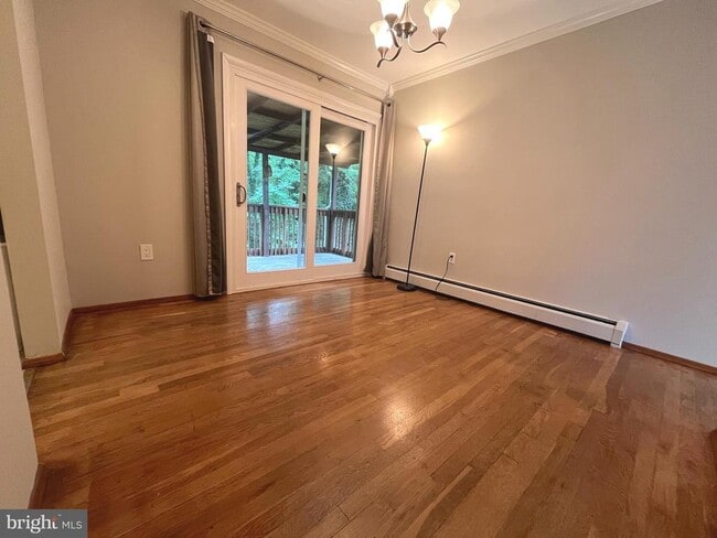 Building Photo - 14915 Daytona Ct