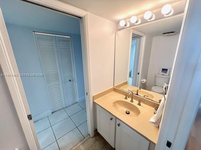 Building Photo - 1717 N Bayshore Dr