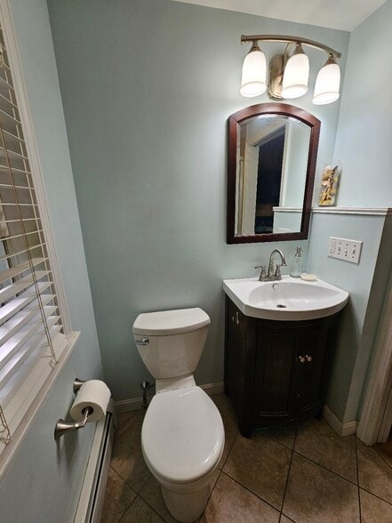 Bathroom 1 - 11 Laurel Ln