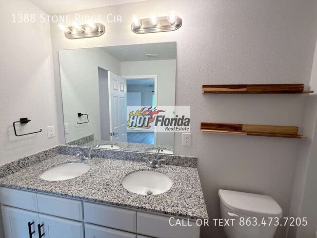 Building Photo - 1388 Stone Ridge Cir