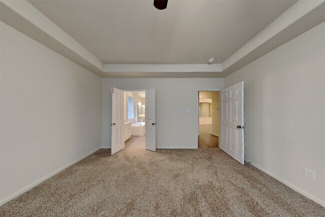 Building Photo - 17910 Cypress Valley Ln